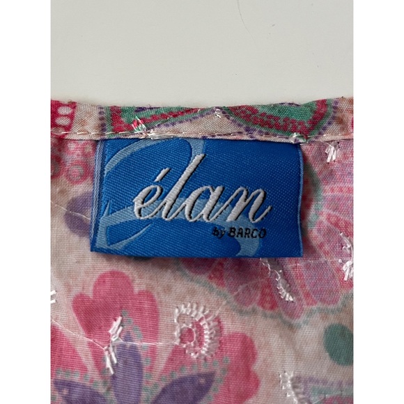 Élan By Barco Pink Multicolored Scrub Top with Front Pockets Small - Picture 3 of 7